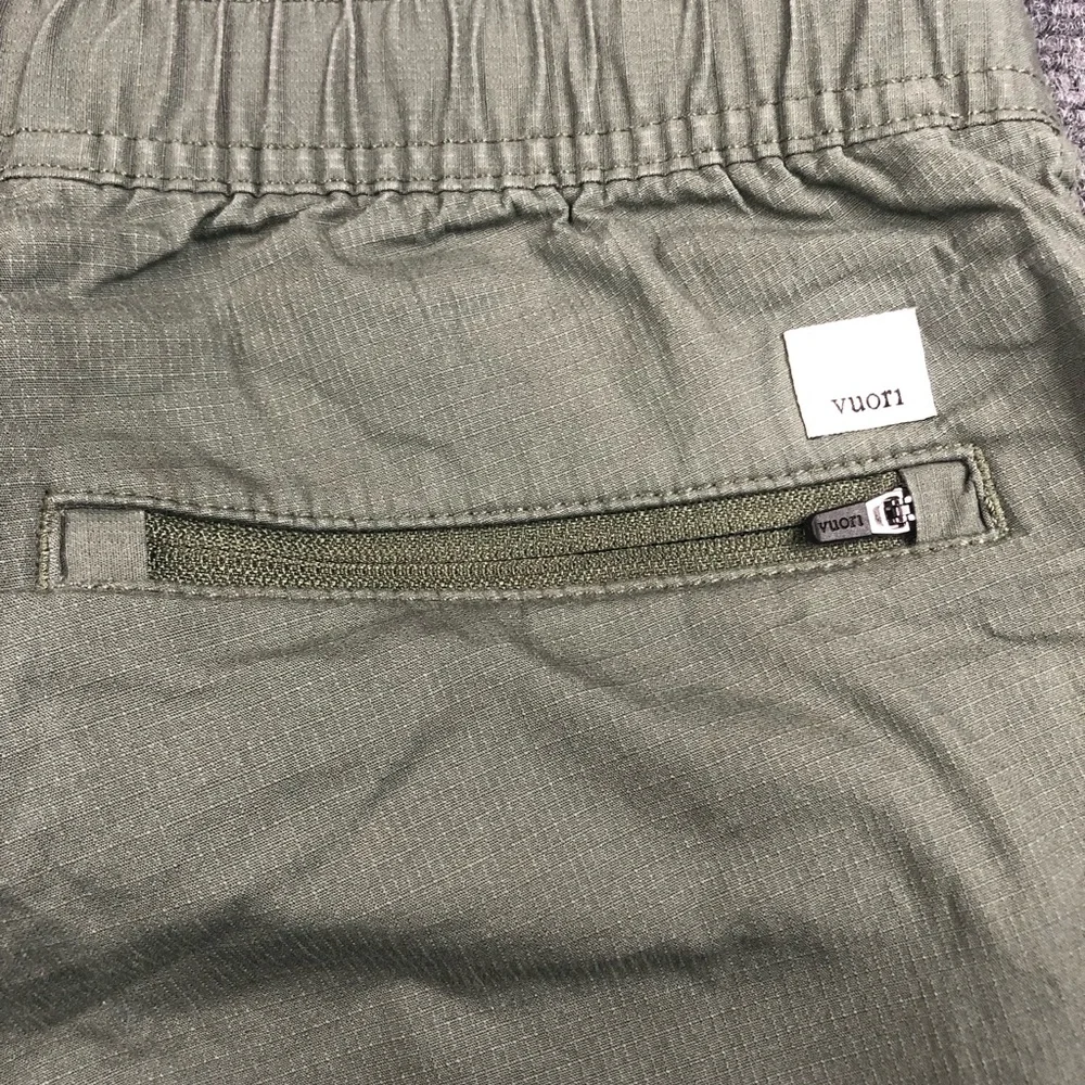 Vuori Women's Ripstop Drawstring Climber Pants - Picture 9 of 9